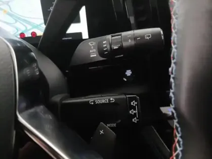 Photo 24 Renault Austral E-Tech hybrid 200 Iconic esprit Alpine