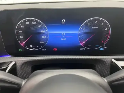 Photo 19 Mercedes Classe A 200 AMG Line