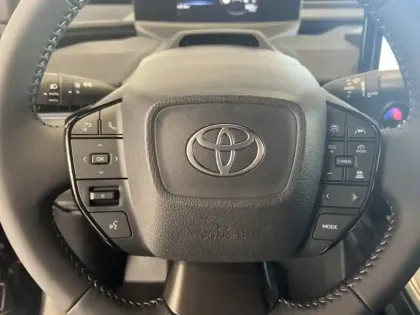 Photo 13 Toyota C-HR DESIGN GRANDE AUTONOMIE 77 kWh 224ch GRAND