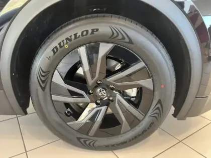 Photo 8 Toyota C-HR DESIGN GRANDE AUTONOMIE 77 kWh 224ch GRAND