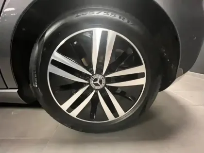 Photo 8 Mercedes Classe A 180 d Progressive Line