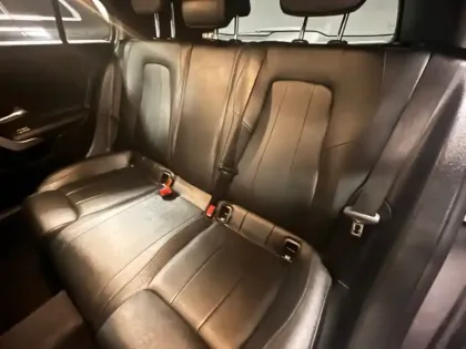 Photo 12 Mercedes Classe A 180 d Progressive Line