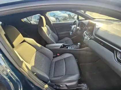 Photo 12 Toyota C-HR 2.0 Hybride 184 Design Ultimate