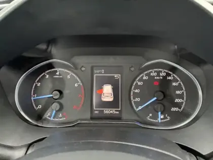 Photo 10 Toyota Yaris Gén. III Ph3 Ultimate 5