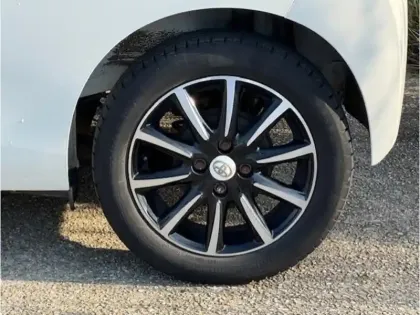 Photo 23 Toyota Aygo 1.0 VVT-i x-play