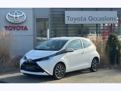 Photo Toyota Aygo 1.0 Vvt-i X-play