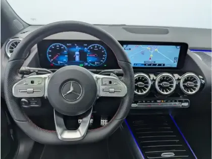 Photo 13 Mercedes GLA 250 e AMG Line