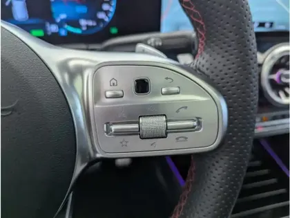 Photo 16 Mercedes GLA 250 e AMG Line