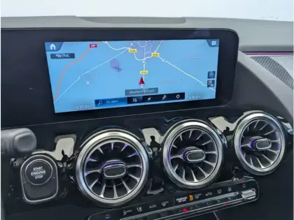 Photo 17 Mercedes GLA 250 e AMG Line