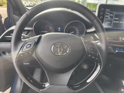 Photo 5 Toyota C-HR 1.8 Hybride 122 Dynamic Ultimate