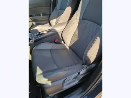 Photo 12 Toyota C-HR 1.8 Hybride 122 Design Ultimate