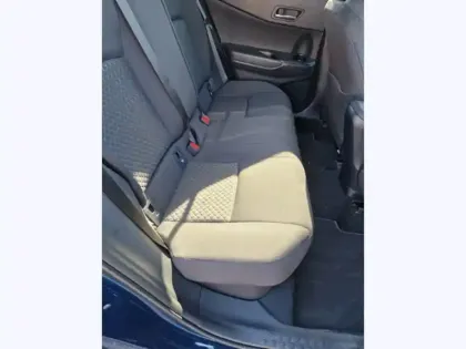 Photo 8 Toyota C-HR 1.8 Hybride 122 Design Ultimate