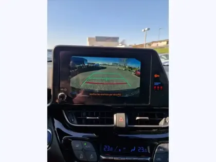 Photo 17 Toyota C-HR 1.8 Hybride 122 Design Ultimate