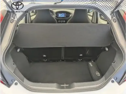 Photo 7 Toyota Aygo 1.0 VVT-i 72 Dynamic