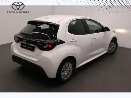 Photo 27 Toyota Yaris Hybride 116h Dynamic