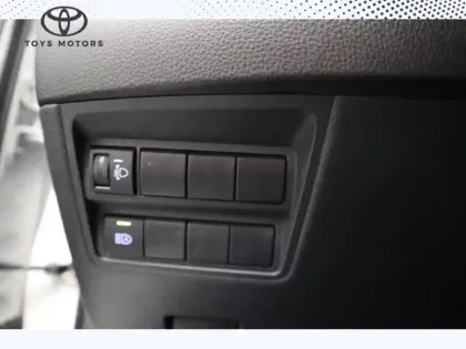 Photo 13 Toyota Yaris Hybride 116h Dynamic