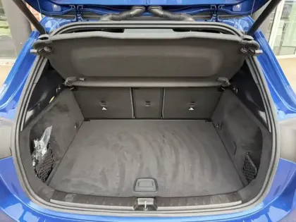 Photo 14 Mercedes GLA 200 d Progressive Line