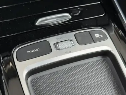 Photo 31 Mercedes GLA 200 d Progressive Line