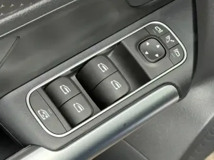 Photo 26 Mercedes GLA 200 d Progressive Line