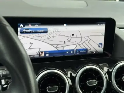 Photo 16 Mercedes GLA 200 d Progressive Line