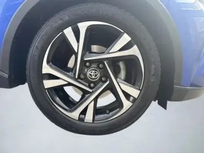 Photo 8 Toyota C-HR 122h Edition