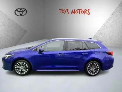 Photo 8 Toyota Corolla Hybride 196h Design