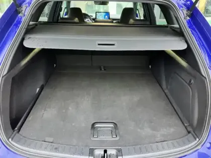 Photo 16 Toyota Corolla Hybride 196h Design