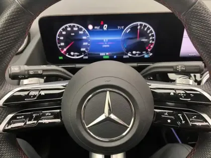 Photo 17 Mercedes GLA Gén. II (H247) Ph2 AMG Line 5