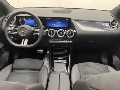 Photo 10 Mercedes GLA Gén. II (H247) Ph2 AMG Line 5