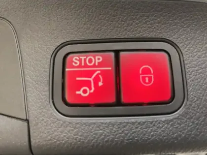 Photo 19 Mercedes GLA Gén. II (H247) Ph2 AMG Line 5