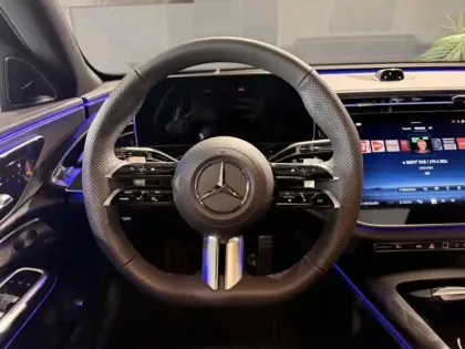 Photo 8 Mercedes Classe E Berline 200 d AMG Line AM