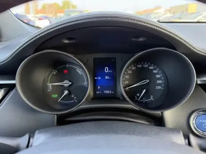 Photo 18 Toyota C-HR 1.8 HYBRIDE 122 DYNAMIC BUSINESS