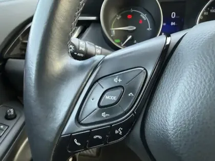 Photo 25 Toyota C-HR 1.8 HYBRIDE 122 DYNAMIC BUSINESS