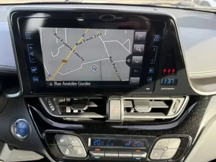 Photo 17 Toyota C-HR 1.8 HYBRIDE 122 DYNAMIC BUSINESS