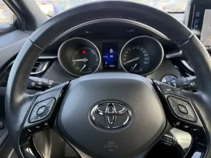 Photo 19 Toyota C-HR 1.8 HYBRIDE 122 DYNAMIC BUSINESS