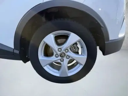 Photo 13 Toyota C-HR 1.8 HYBRIDE 122 DYNAMIC BUSINESS