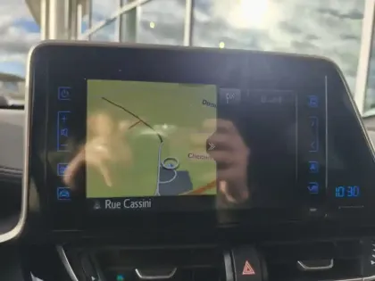 Photo 16 Toyota C-HR 1.8 HYBRIDE 122 GRAPHIC GRAP