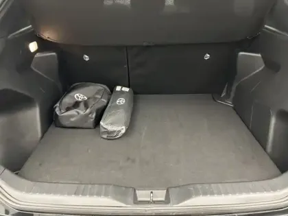 Photo 8 Toyota Yaris Hybride 1.5 HYBRID 116H DESIGN AUTO