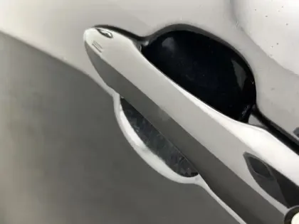 Photo 20 Toyota Yaris Hybride 1.5 HYBRID 116H DESIGN AUTO