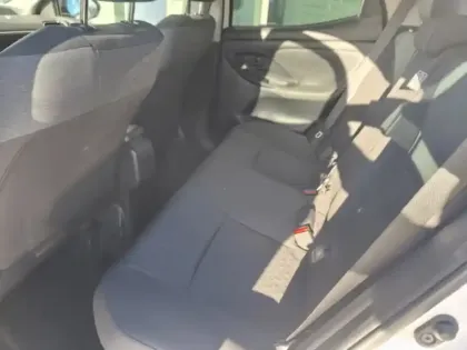 Photo 9 Toyota Yaris Hybride 116h Design