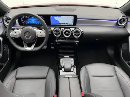 Photo 10 Mercedes Classe A Gén. IV (W177) Ph1 AMG Line 5