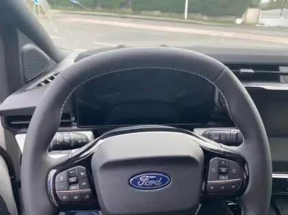 Photo 6 Ford Puma Gen-E 168ch Standard Range 43 kWh Sound Edition