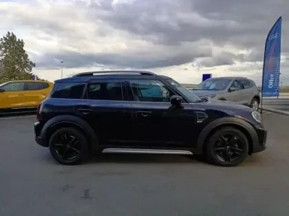 Photo 34 Mini Countryman Gén. II (F60) Ph2 Classic 5