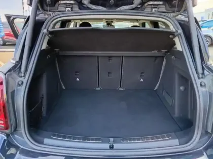 Photo 27 Mini Countryman Gén. II (F60) Ph2 Classic 5