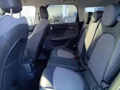 Photo 26 Mini Countryman Gén. II (F60) Ph2 Classic 5