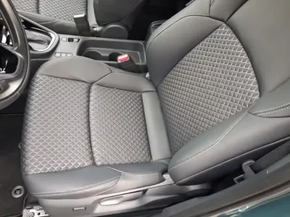 Photo 12 Toyota Yaris Gén. IV Ph1 NG Collection 5