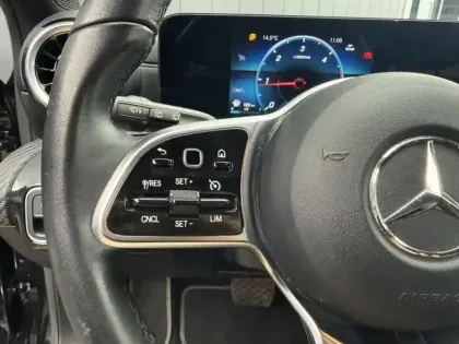 Photo 18 Mercedes Classe A 200 d Business Line