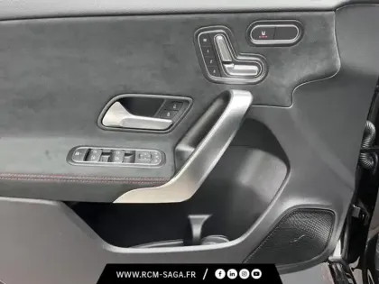 Photo 13 Mercedes Classe A 200 d AMG Line