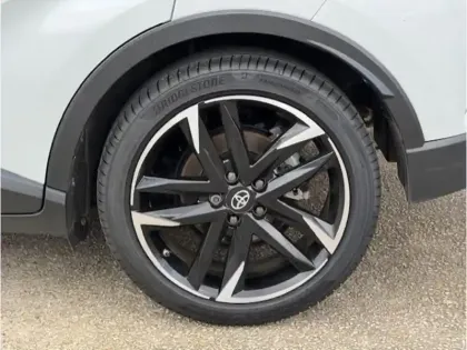 Photo 26 Toyota C-HR 2.0 Hybride 184 GR Sport