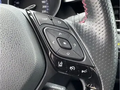 Photo 15 Toyota C-HR 2.0 Hybride 184 GR Sport